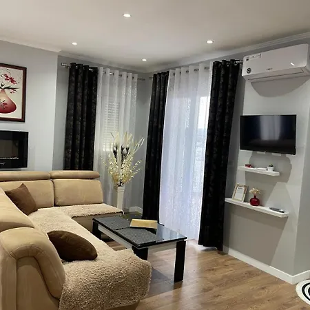 Guest house Nikollaj Kamez