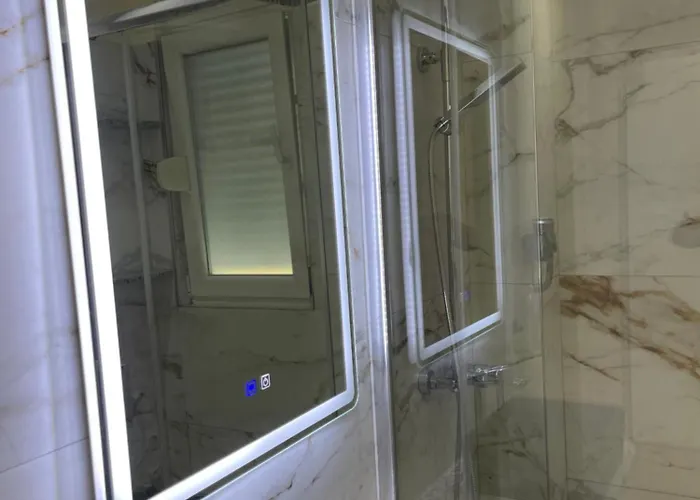 Nikollaj Guest house *